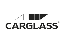 Logotipo de Carglass en negro sobre fondo verde con un icono abstracto.