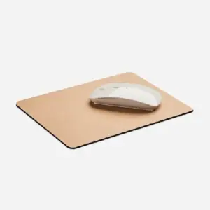 Alfombrilla de ratón personalizada con logo, ideal para promociones y eventos empresariales. Regalos publicitarios prácticos.