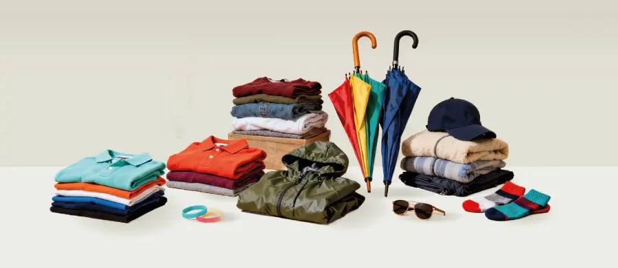 Regalos publicitarios personalizados para empresas: ropa, paraguas y accesorios ideales para promociones y eventos.