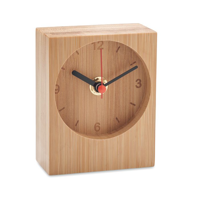 Reloj de madera personalizado con logo, ideal para regalos publicitarios en eventos, promociones y branding empresarial.